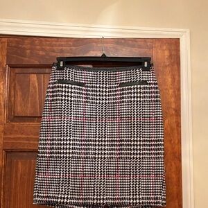 Talbots Houndstooth Pencil Skirt - Black, White, Red
